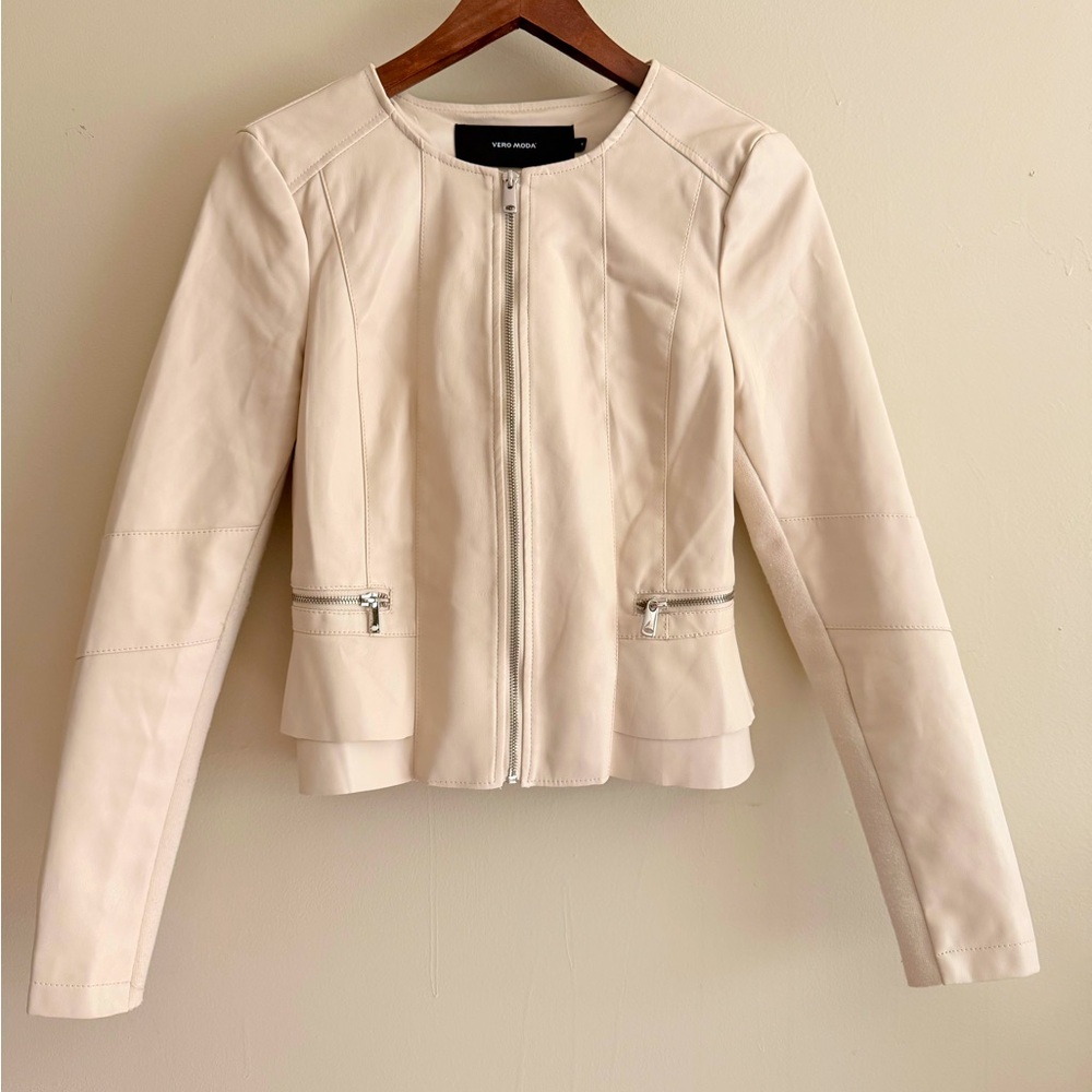 Vero Moda Light Beige Leather Jacket size S